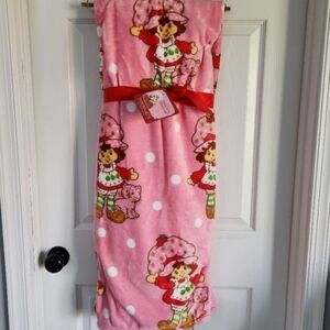 Strawberry Shortcake Blanket 🍓